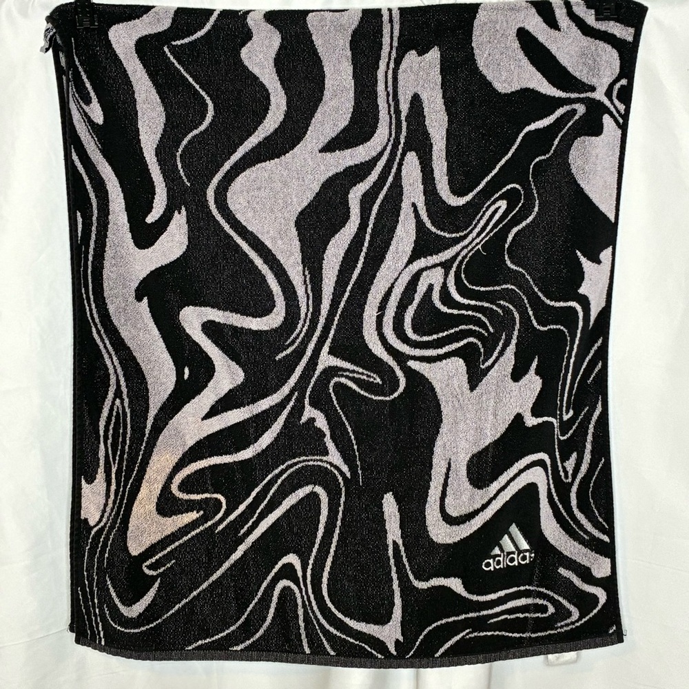 🐼 3/$25 Large Adidas Black Sport Towel with Abstract Design